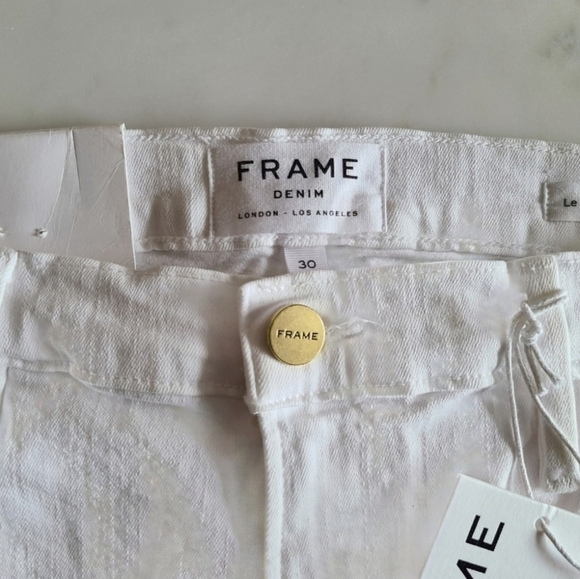 FRAME Le Skinny de Jeanne Raw Stagger Hem Jeans, Size 30, White, NWT - Picture 11 of 16